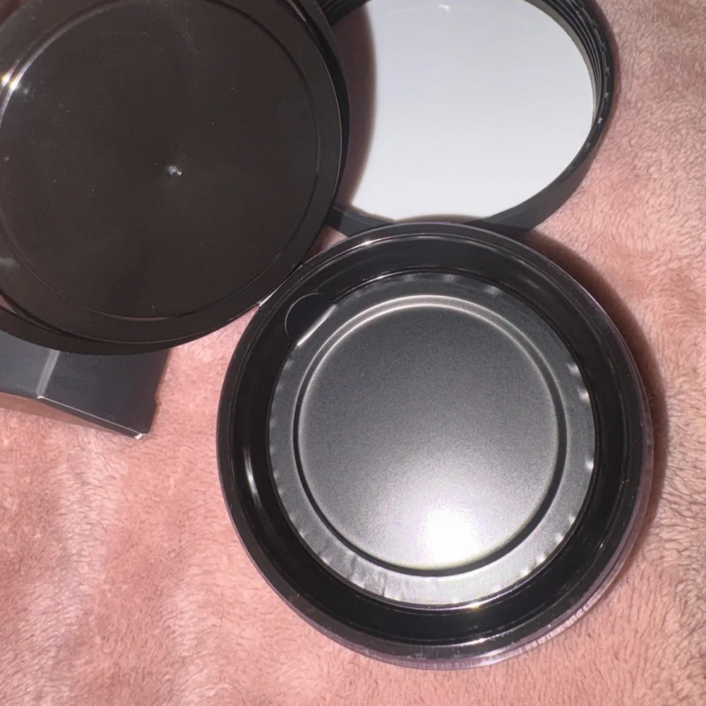 NARS Light Reflecting Setting Powder